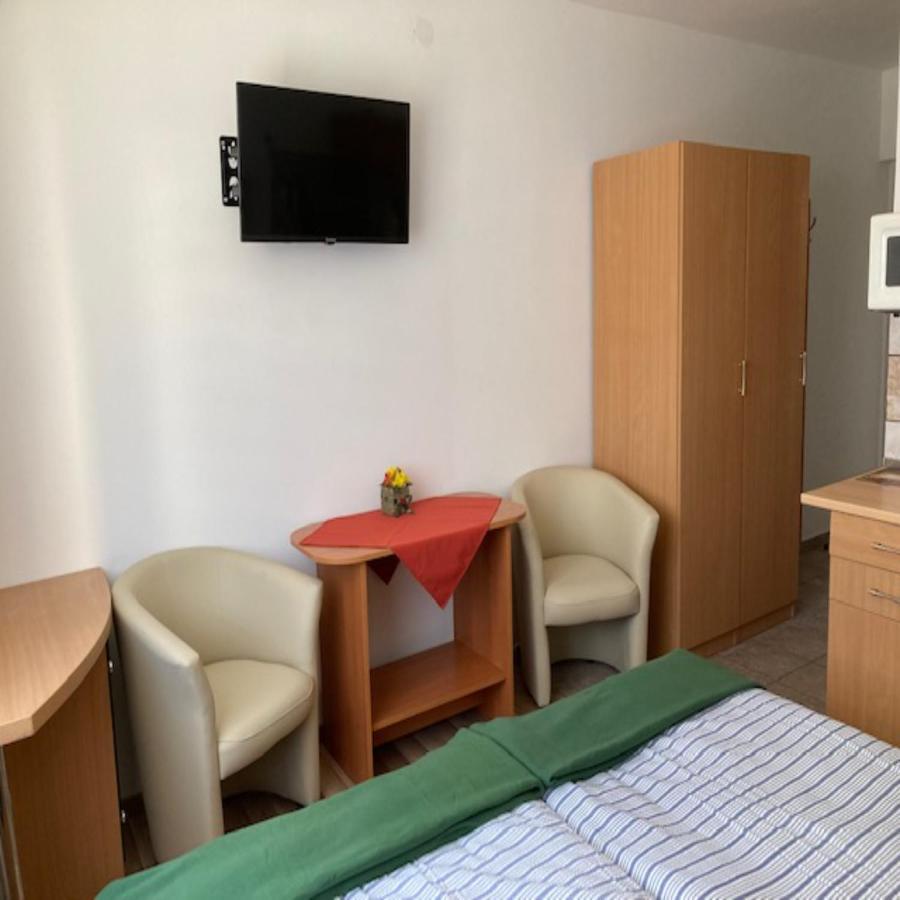 Pegazus Vendeghaz Hotel Hajduszoboszlo Ngoại thất bức ảnh