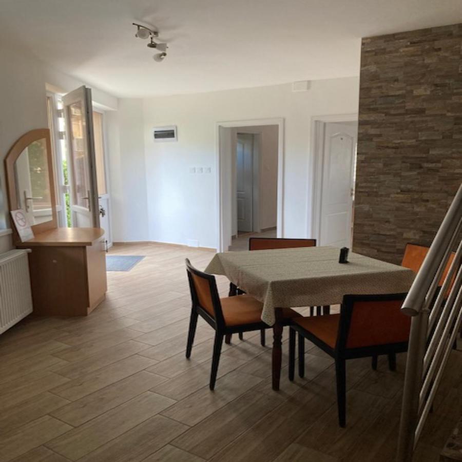 Pegazus Vendeghaz Hotel Hajduszoboszlo Ngoại thất bức ảnh